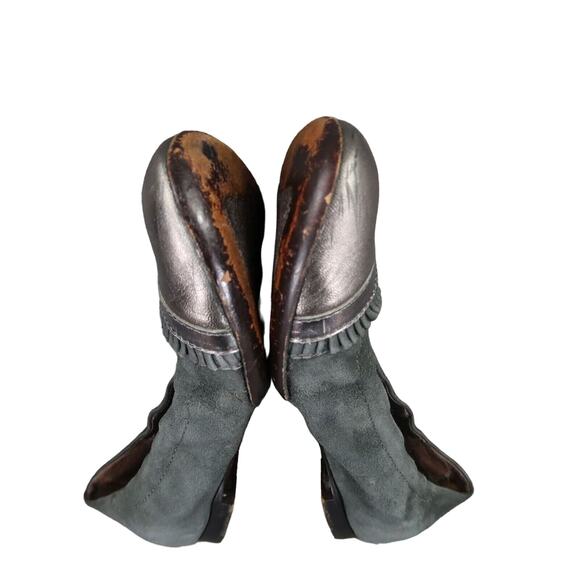 AGL Shoes Womens 36.5 Ballet Flats Ruffle Cap Toe Leather Metallic Fashion Grey - Picture 9 of 15